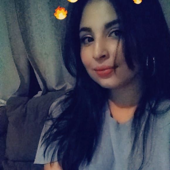 Meet your Posher, Alex - Picture 1 of 1